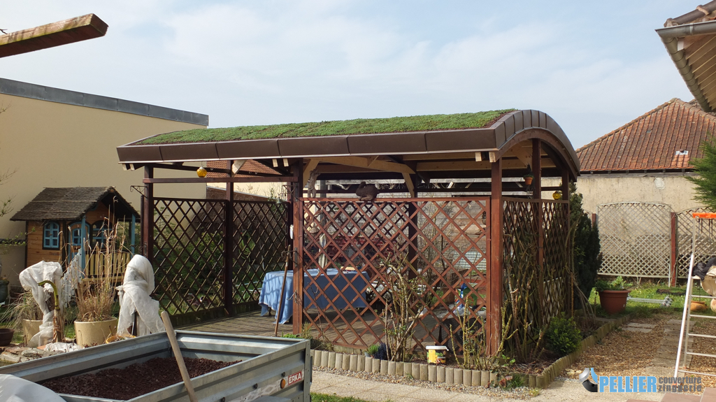 26PELLIER COUVREUR ZINGUEUR 26