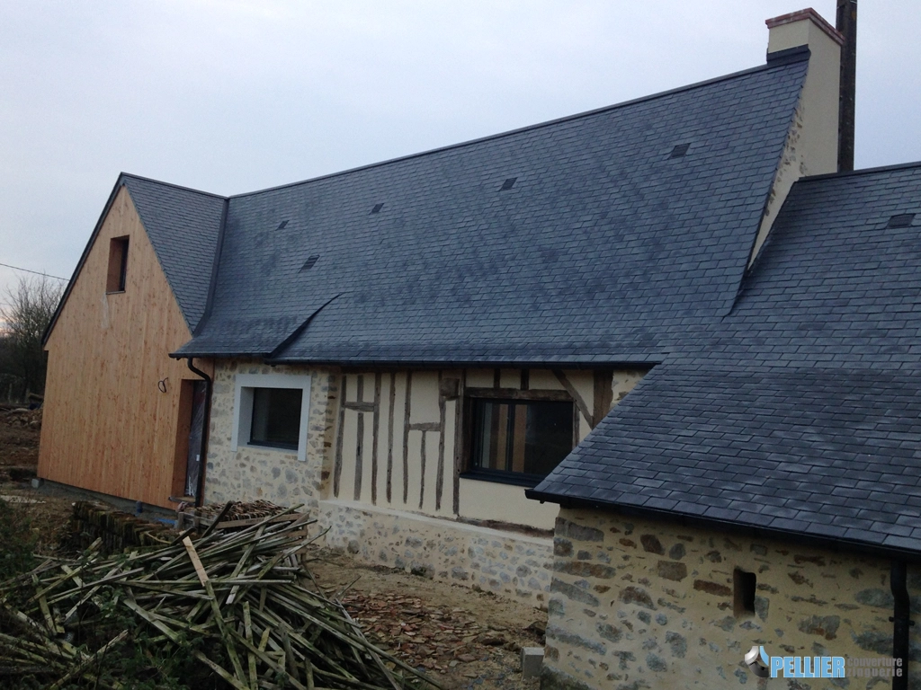 44PELLIER COUVREUR ZINGUEUR 44